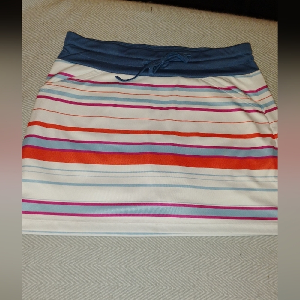 Striped Grand Slam Active Skort with Blue Waistband, And Tie Front. Sz Med